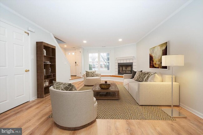 26 Rampart Dr in Chesterbrook, PA - Building Photo - Building Photo