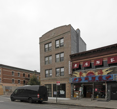 5026 7th Ave in Brooklyn, NY - Foto de edificio - Building Photo