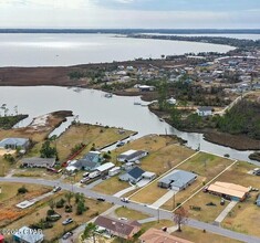 1400 W Park Ln in Panama City, FL - Building Photo - Building Photo