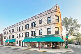 804 Harrison St. in Oak Park, IL - Building Photo