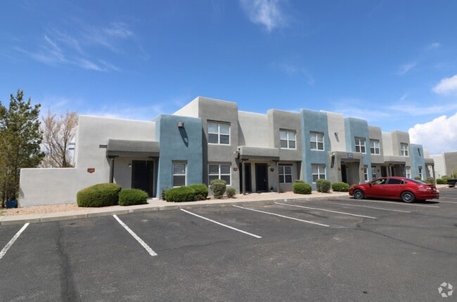 The Bluffs at Tierra Contenta in Santa Fe, NM - Building Photo - Building Photo