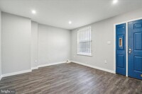 22 E Collom St in Philadelphia, PA - Building Photo - Building Photo