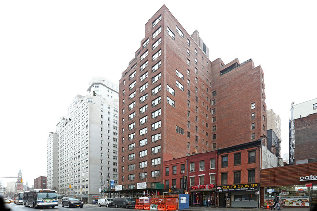 The Greenwich Towers in New York, NY - Foto de edificio - Building Photo