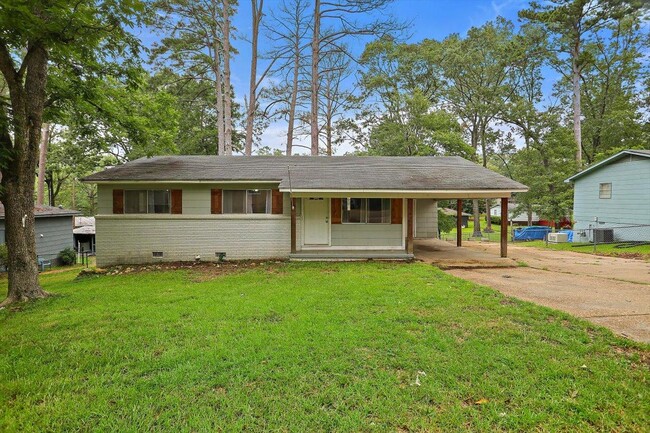 property at 1906 Carolyn Ln