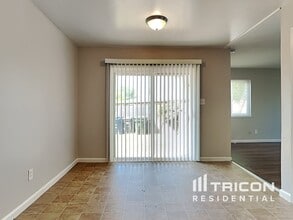 10072 Zodiac Ct in Sacramento, CA - Building Photo - Building Photo