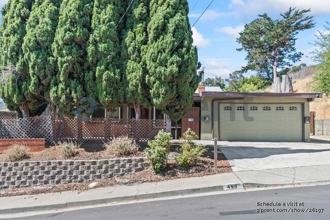 property at 499 Pebble Dr