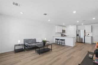 12366 Sword Point Ct in Willis, TX - Building Photo - Building Photo