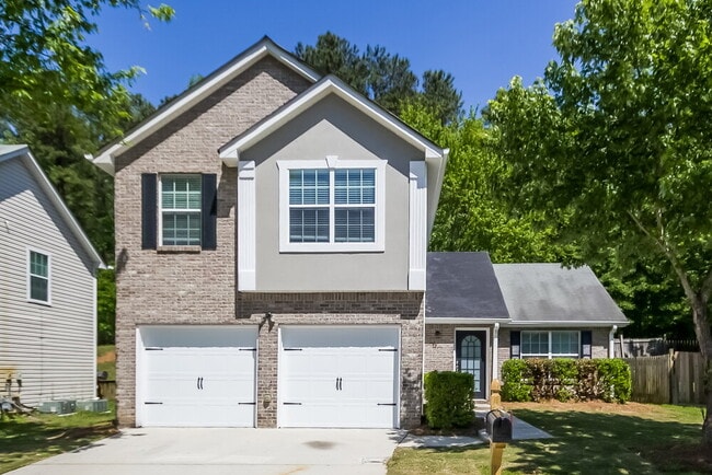 3656 Gray Birch Dr
