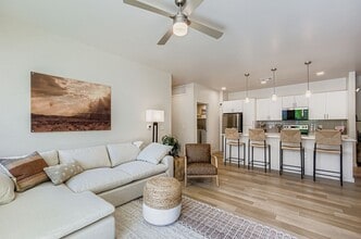 Meritum Sonoran Desert in Phoenix, AZ - Foto de edificio - Building Photo