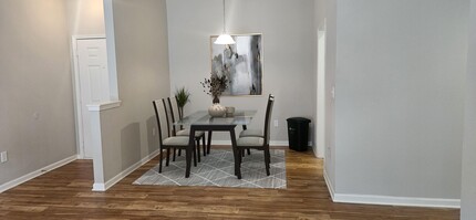 Park Madison Apartments in Greenwood, IN - Foto de edificio - Building Photo