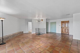 103 Comet in Lakeway, TX - Building Photo - Building Photo
