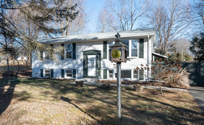 property at 31 Cheryl Dr