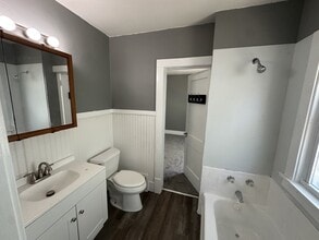304 E Virginia Ave in Peoria, IL - Building Photo - Building Photo