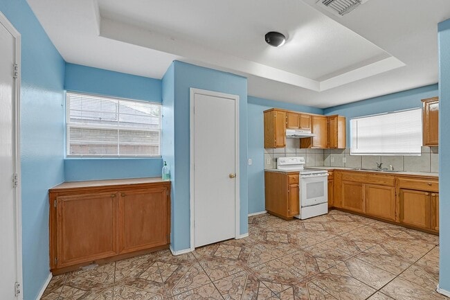 property at 5518 Rio Ramos St