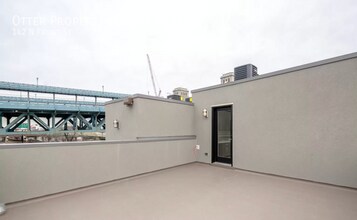 142 N Front St in Philadelphia, PA - Building Photo - Building Photo