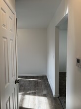 611 Fulmer Ave in Akron, OH - Foto de edificio - Building Photo