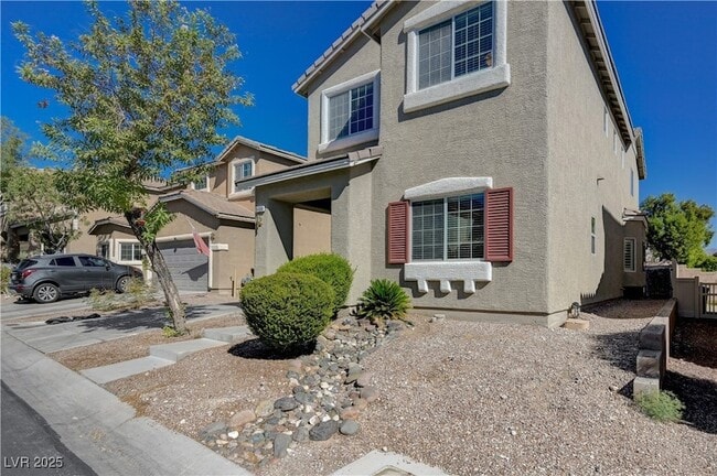 8404 Winterchase Pl in Las Vegas, NV - Building Photo - Building Photo