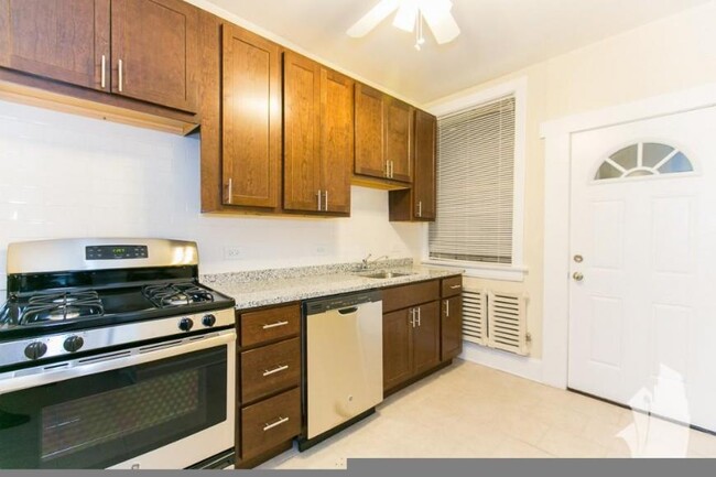 property at 1615 W Berteau Ave
