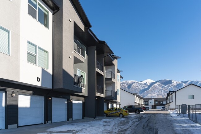 459 W 15 S in Providence, UT - Building Photo - Building Photo