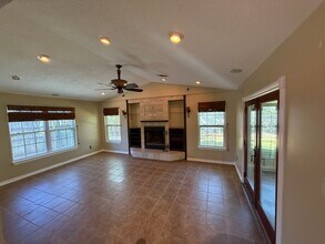257 Terrance Ln in Mary Esther, FL - Building Photo - Building Photo