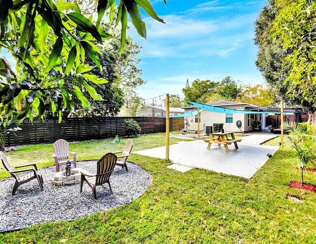 1106 NW 7th Terrace in Fort Lauderdale, FL - Building Photo - Building Photo