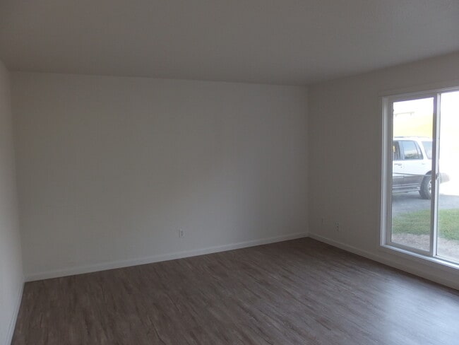 431-433 Indian Hills Dr in Moscow, ID - Building Photo - Building Photo