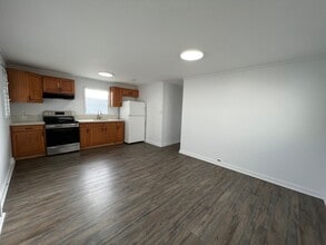 3046C Harding Ave in Honolulu, HI - Building Photo - Building Photo