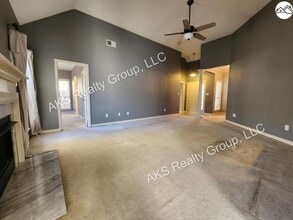 104 Lantana Cir in Pelham, AL - Building Photo - Building Photo