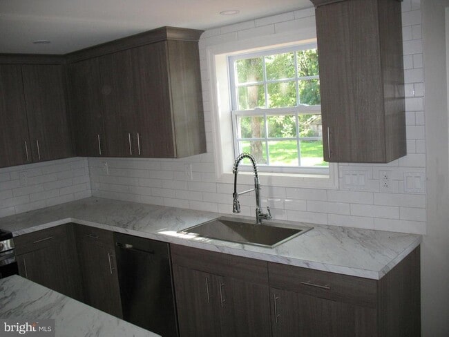 1804-6 Kings Hwy in Swedesboro, NJ - Building Photo - Building Photo