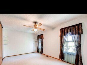 1599 S Ivory Cir in Aurora, CO - Building Photo - Building Photo
