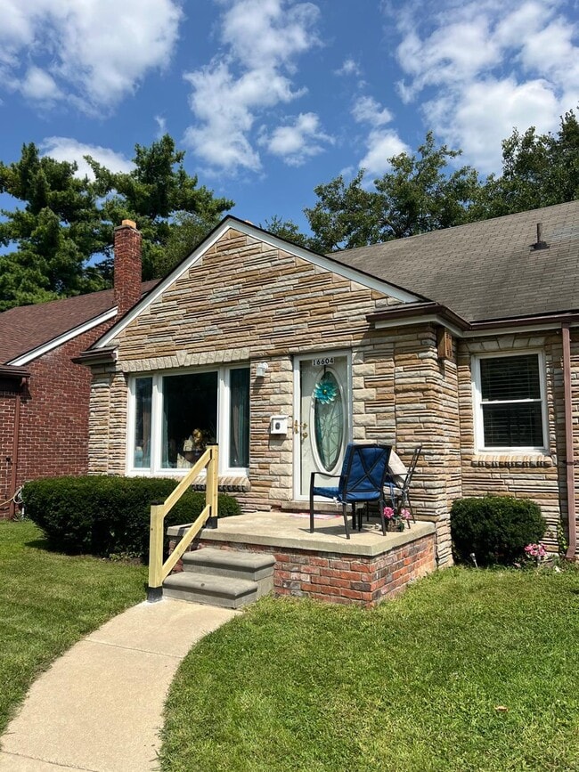 16604 Winthrop St in Detroit, MI - Building Photo - Building Photo