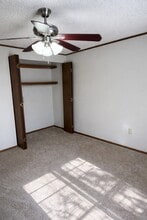 Swanbrook Manor Apartments in Fayetteville, GA - Building Photo - Building Photo