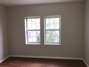 1729 N Queens Ln, Unit #119 in Arlington, VA - Foto de edificio - Building Photo