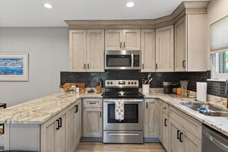 1737 Ocean Bay Dr in Virginia Beach, VA - Building Photo - Building Photo