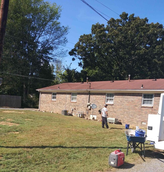 911 Story Ave Rentals in Murray, KY