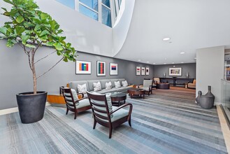 13600 MARINA POINTE Dr, Unit 1709 in Marina Del Rey, CA - Foto de edificio - Building Photo