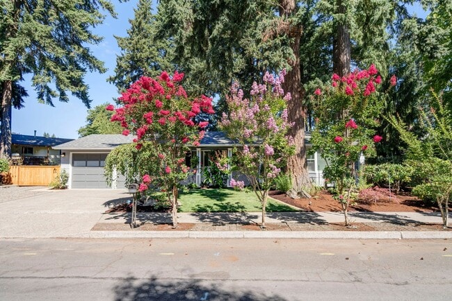 15121 SE Francis St in Portland, OR - Building Photo - Building Photo