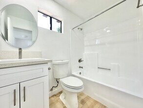 14011 S Budlong Ave in Gardena, CA - Building Photo - Building Photo