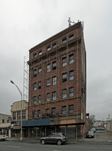 585 Main Ave in Passaic, NJ - Building Photo - Building Photo