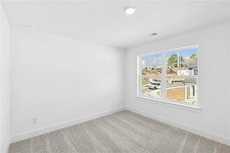 178 Redbud Rd in Canton, GA - Building Photo - Building Photo