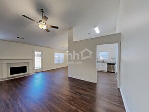 360 Telford Dr in Sugar Hill, GA - Building Photo - Building Photo