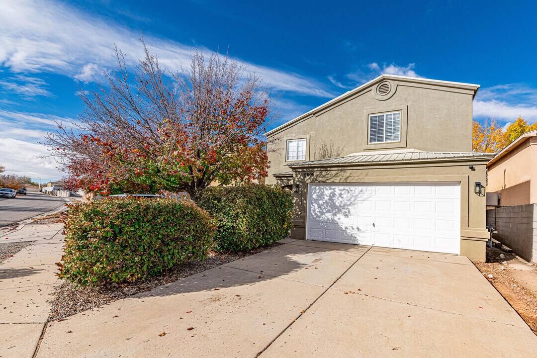 9605 Weems Ave SW in Albuquerque, NM - Building Photo