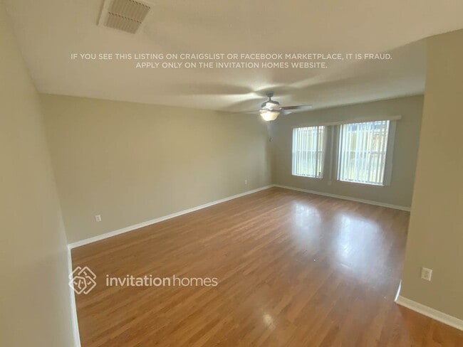 6774 Cabello Dr in Jacksonville, FL - Foto de edificio - Building Photo