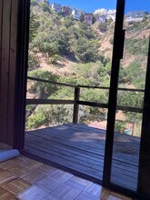 2252 Laurel Canyon Blvd, Unit 1bd Laurel Canyon ViewApt in Los Angeles, CA - Building Photo - Building Photo
