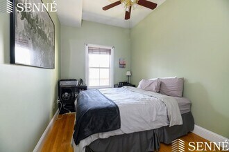309 Bolton St, Unit 11 in Boston, MA - Foto de edificio - Building Photo