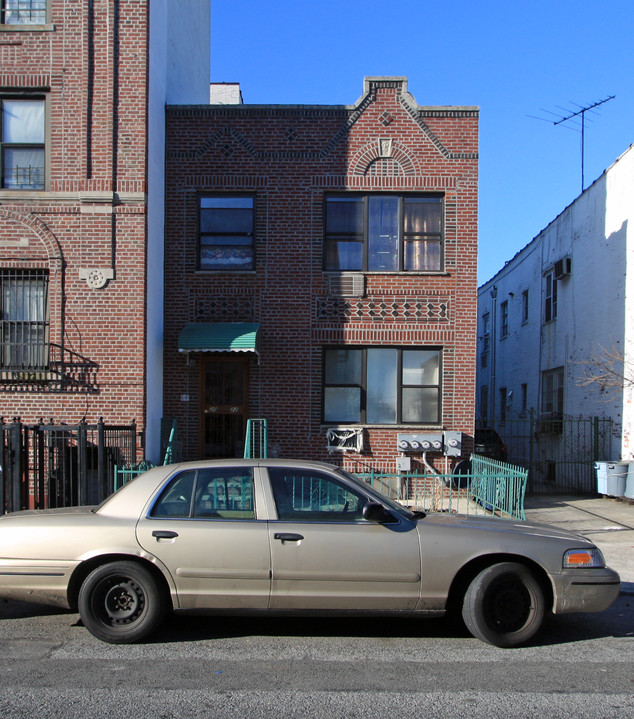 2022 78th St in Brooklyn, NY - Foto de edificio