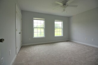 6929 Old Concord Rd in Charlotte, NC - Foto de edificio - Building Photo