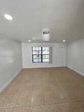 2031 NW 30th Ave in Fort Lauderdale, FL - Building Photo - Building Photo