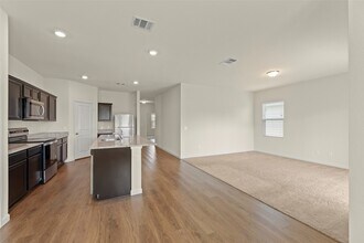 10072 Pappas Dr in Pattison, TX - Building Photo - Building Photo