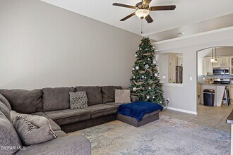 3853 Loma Brisa Dr in El Paso, TX - Building Photo - Building Photo